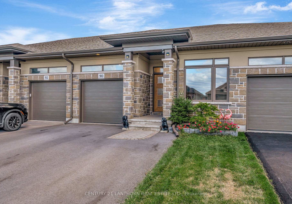 90-covington-crescent-belleville-ontario-x12376252