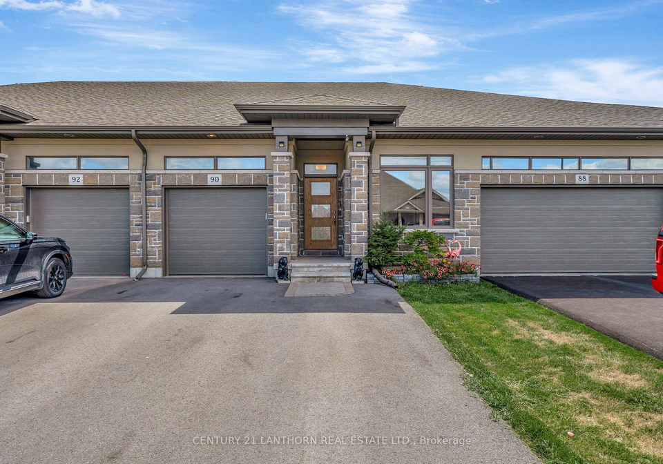 90-covington-crescent-belleville-ontario-x12376252
