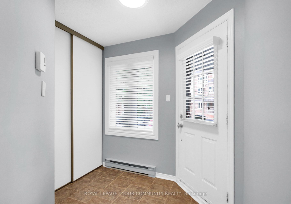 402-briston-private-ottawa-ontario-x12376374