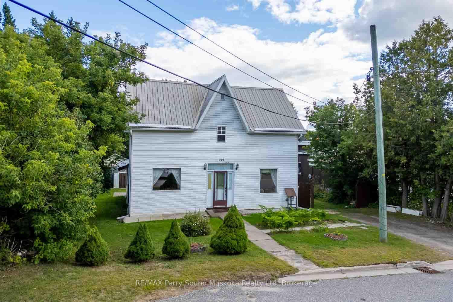 130-queen-street-burks-falls-ontario-x12376394
