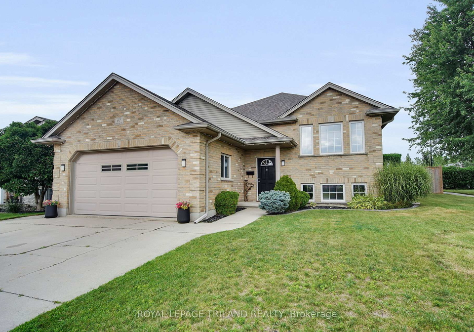 67-deborah-drive-strathroy-caradoc-ontario-x12376433