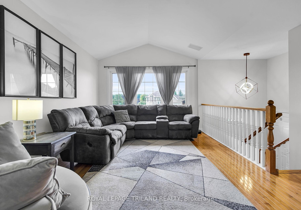 67-deborah-drive-strathroy-caradoc-ontario-x12376433