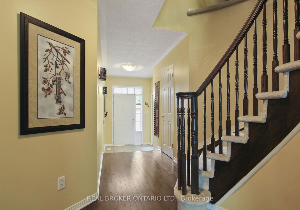 193-deercroft-avenue-ottawa-ontario-x12376808