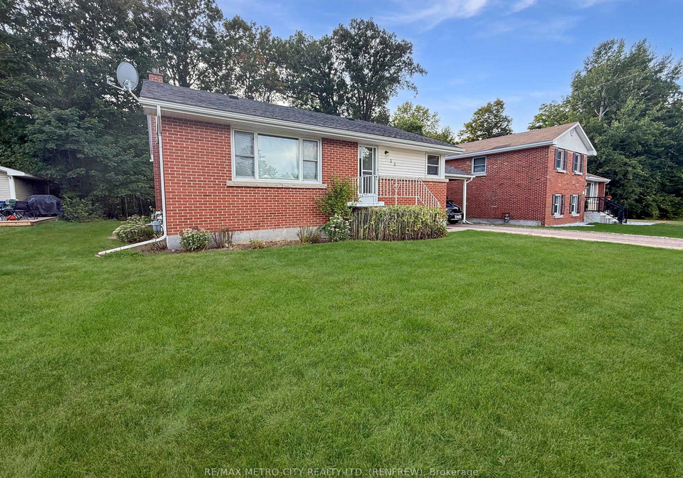 38-francis-street-s-renfrew-ontario-x12376912