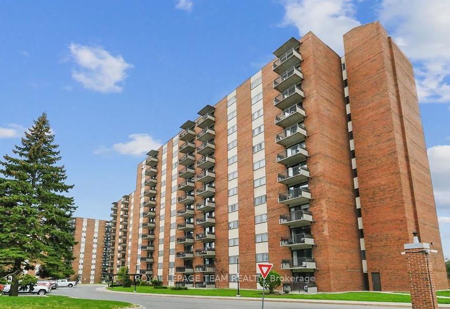 1485-baseline-road-ottawa-ontario-x12376928