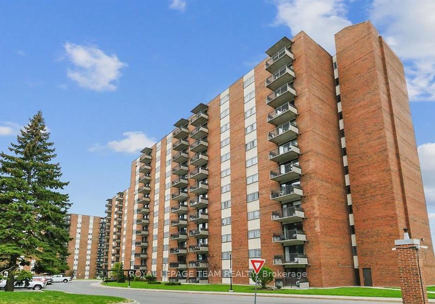 1485-baseline-road-ottawa-ontario-x12376928