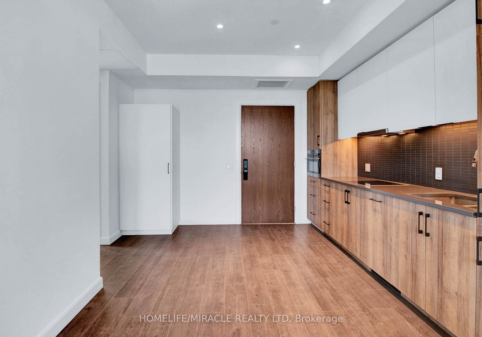 741-king-street-w-kitchener-ontario-x12376936