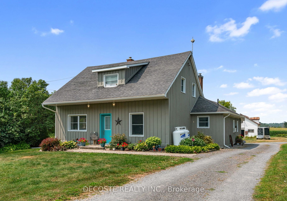 21695-laggan-glenelg-road-north-glengarry-ontario-x12376963