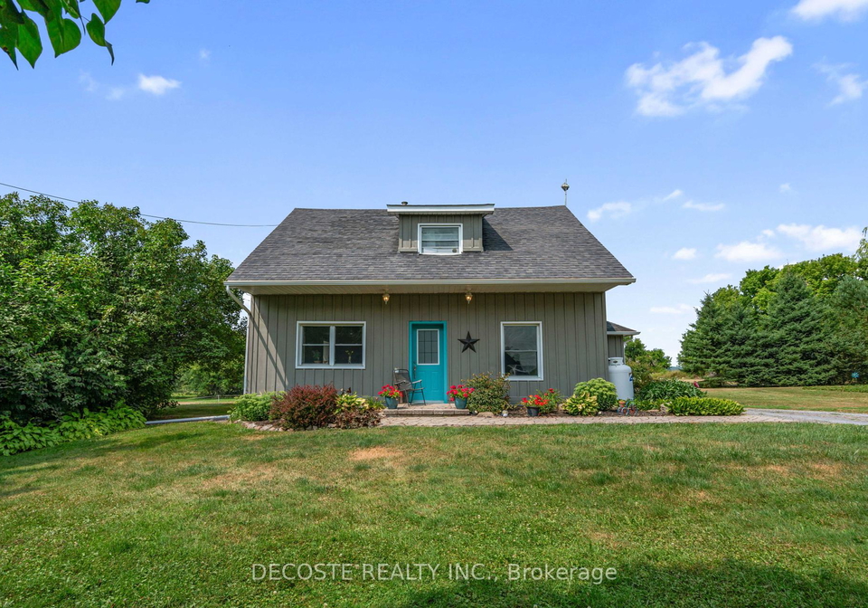 21695-laggan-glenelg-road-north-glengarry-ontario-x12376963