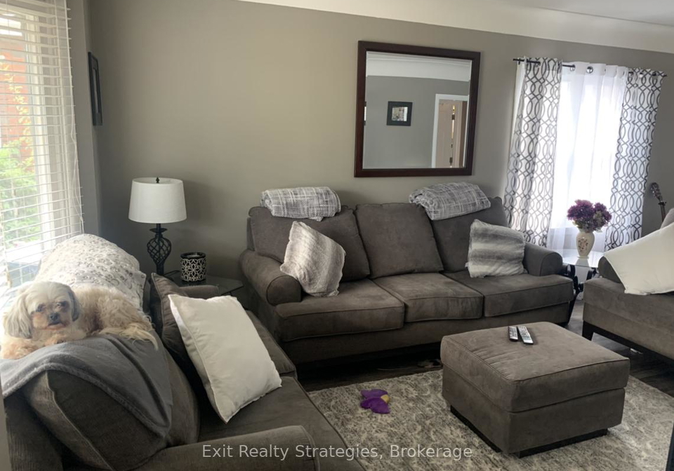 65-tuxedo-avenue-n-hamilton-ontario-x12377066