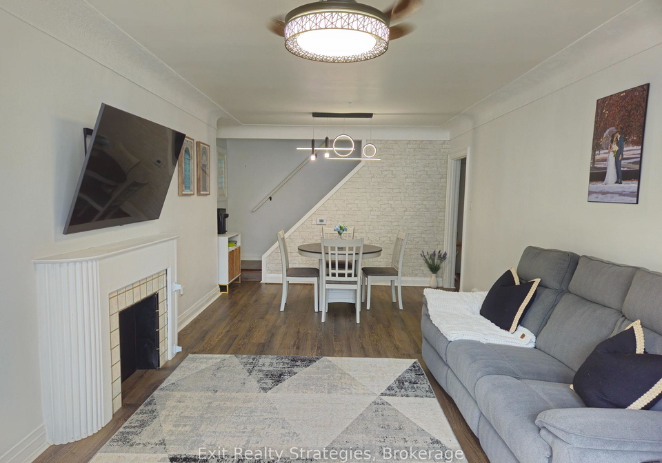 1709-king-street-e-hamilton-ontario-x12377067
