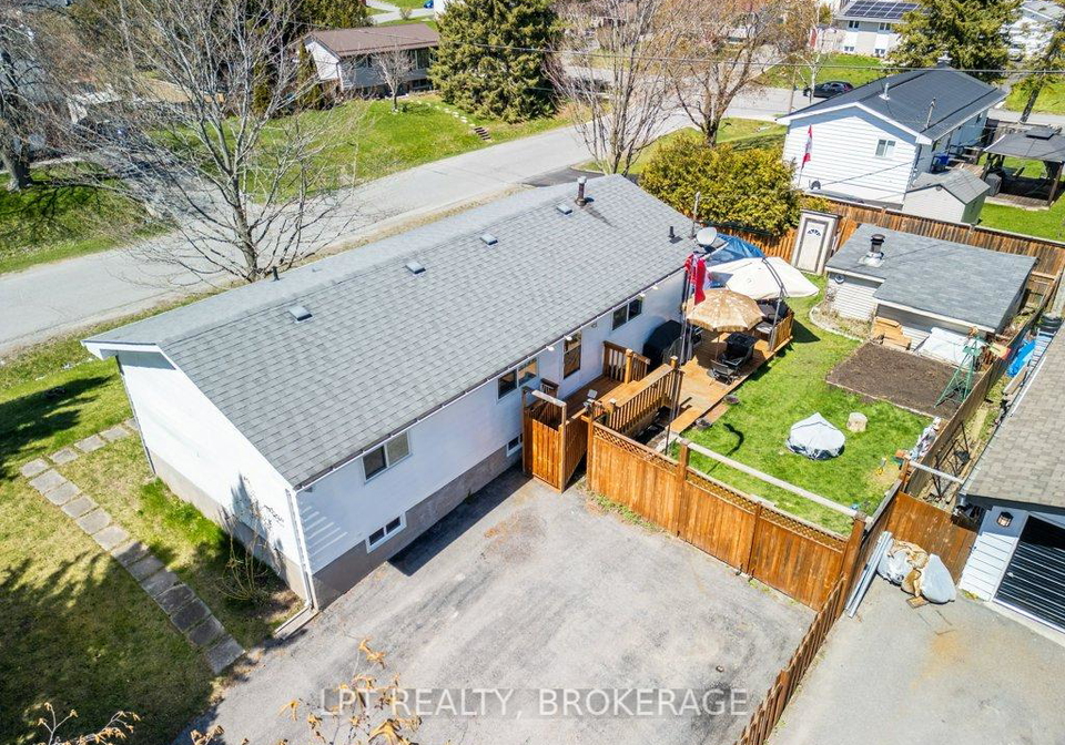3-deerfield-street-loyalist-ontario-x12377109