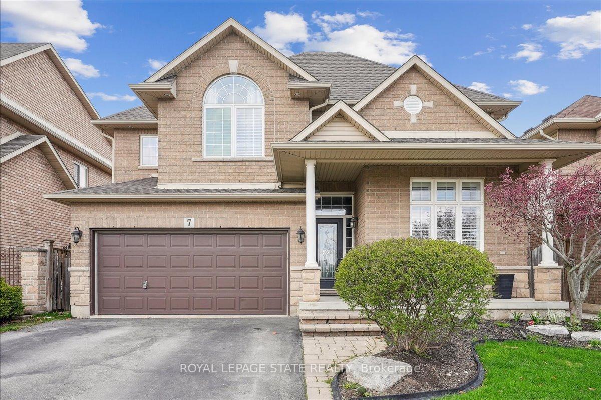 7-bocelli-crescent-hamilton-ontario-x12377153