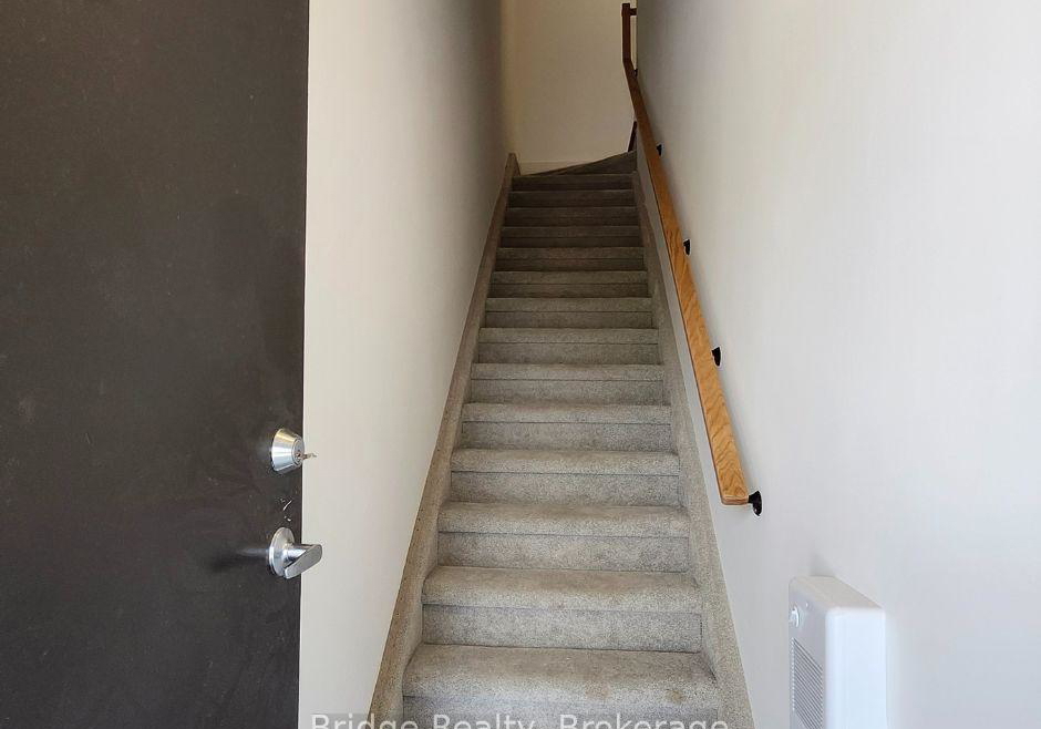 40-palace-street-kitchener-ontario-x12377154