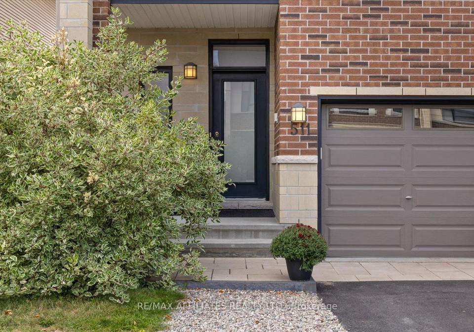 511-earnscliffe-grove-ottawa-ontario-x12377176