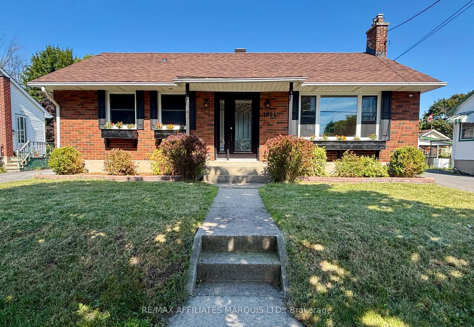 1005-leonard-avenue-cornwall-ontario-x12377244