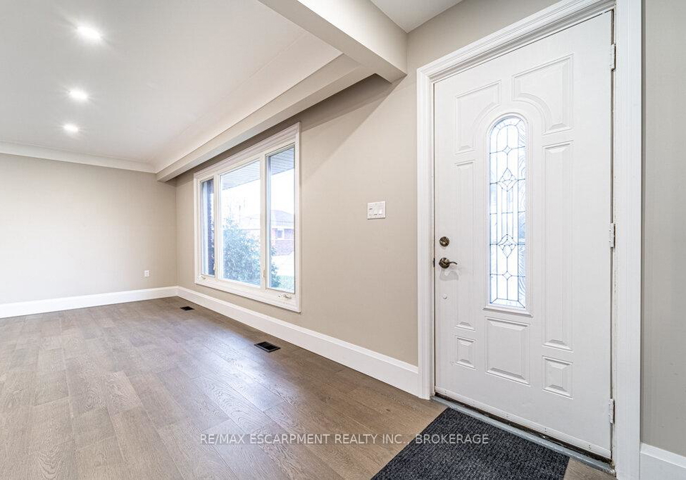 46-cloke-court-hamilton-ontario-x12377250