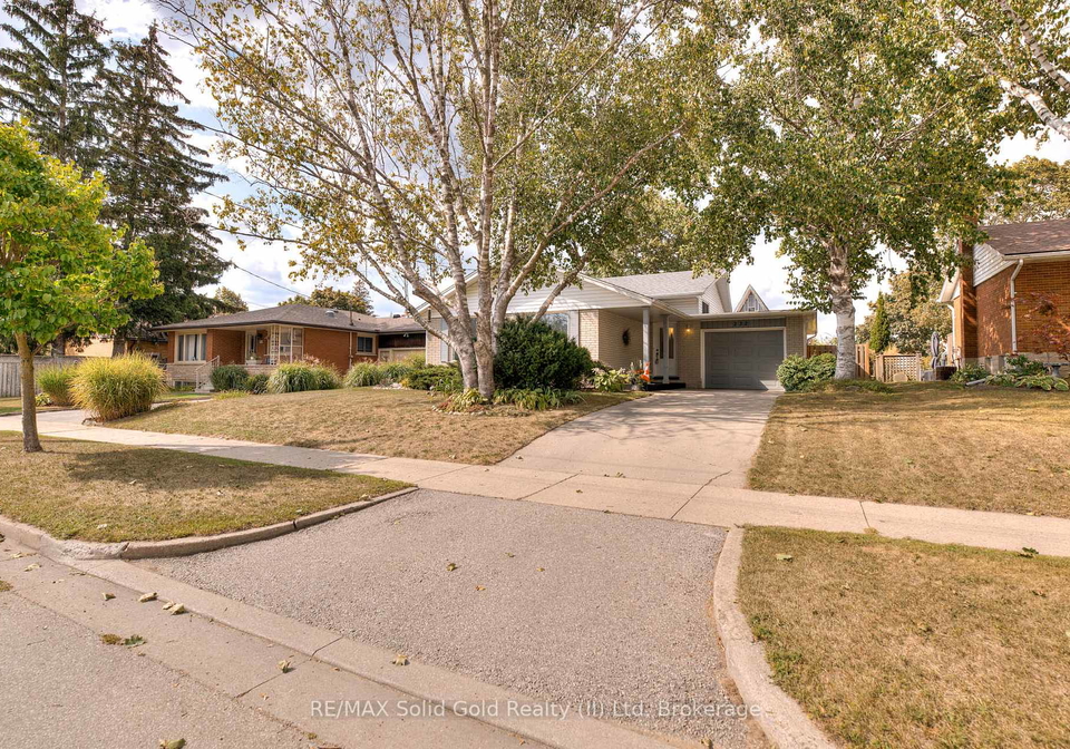 232-kenneth-avenue-kitchener-ontario-x12377370