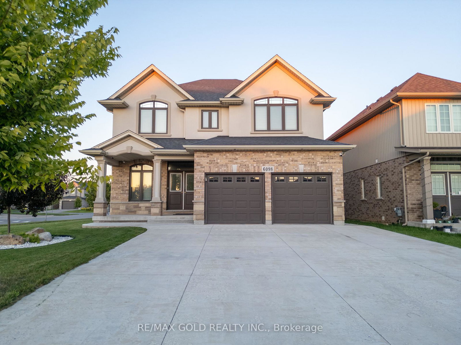 6098-parkside-road-niagara-falls-ontario-x12377390