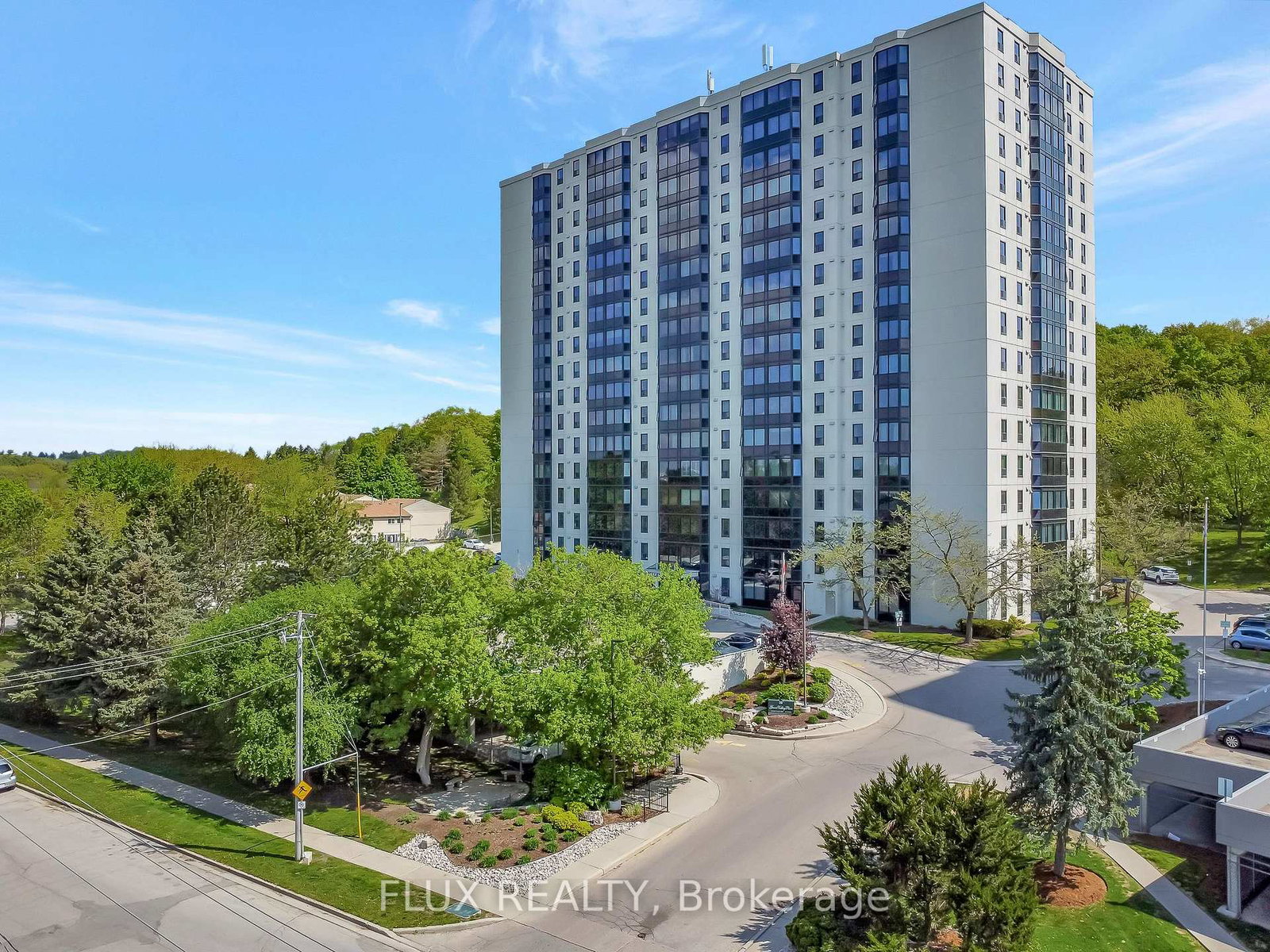 35-green-valley-drive-kitchener-ontario-x12377494