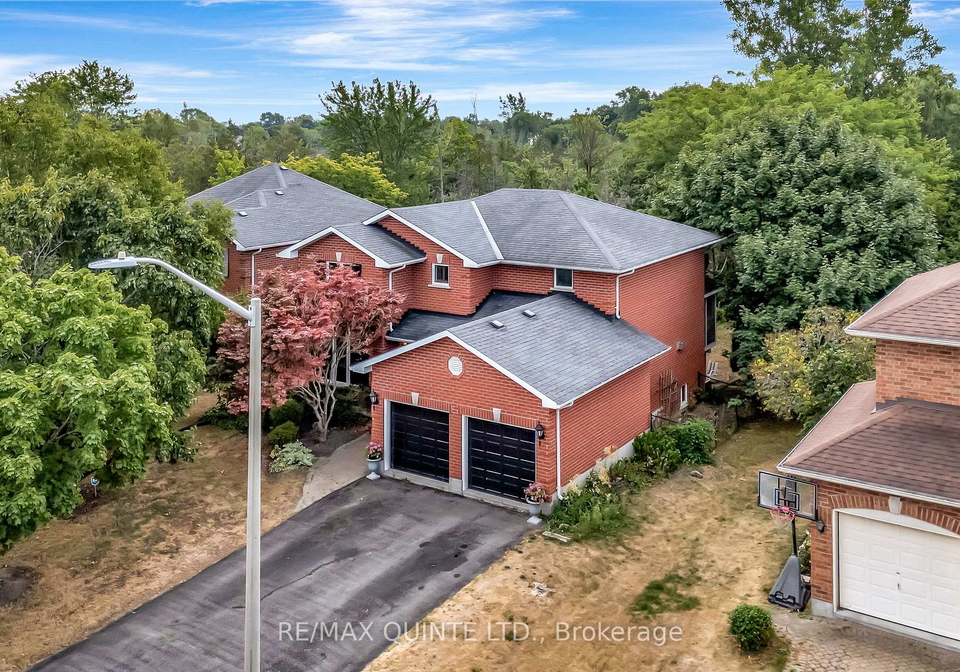 59-oak-ridge-boulevard-belleville-ontario-x12377584