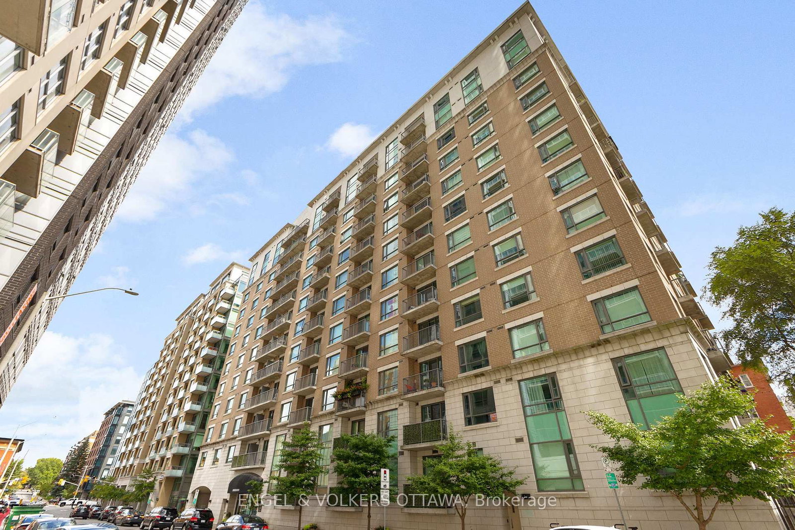 200-besserer-street-ottawa-ontario-x12377675
