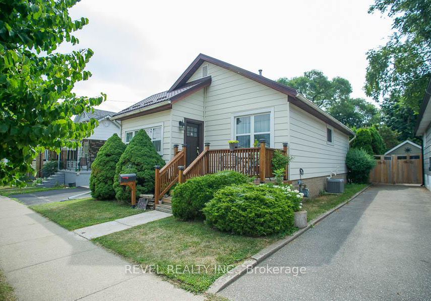 102-walnut-street-brantford-ontario-x12377780