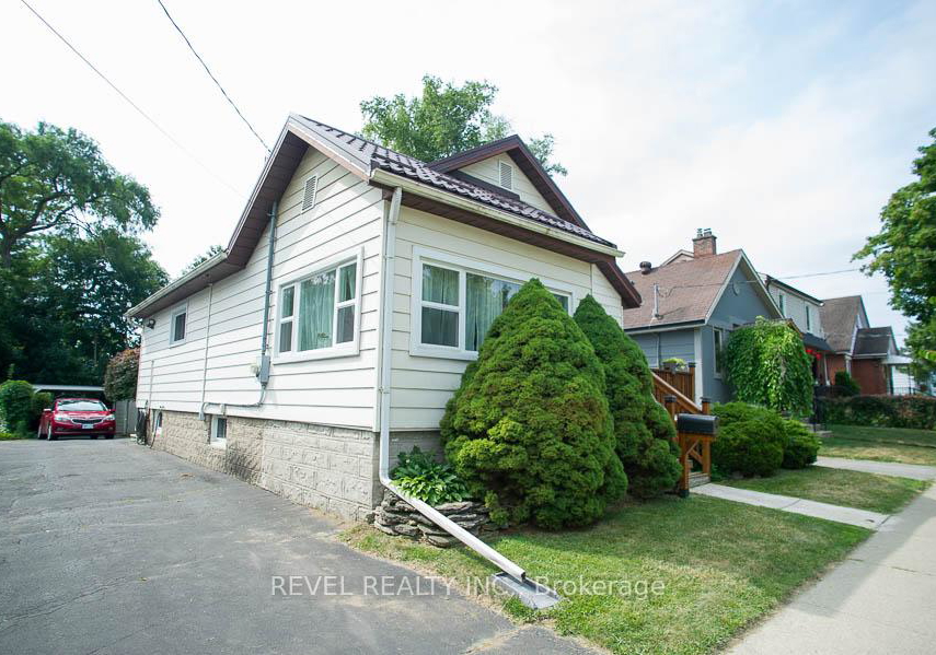 102-walnut-street-brantford-ontario-x12377780