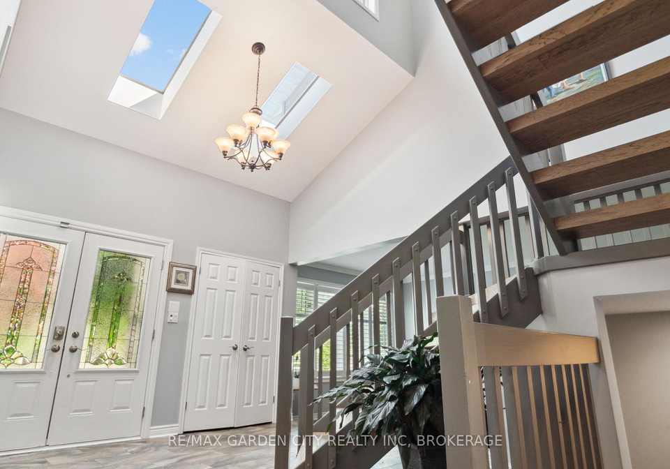 6276-moretta-drive-niagara-falls-ontario-x12377798