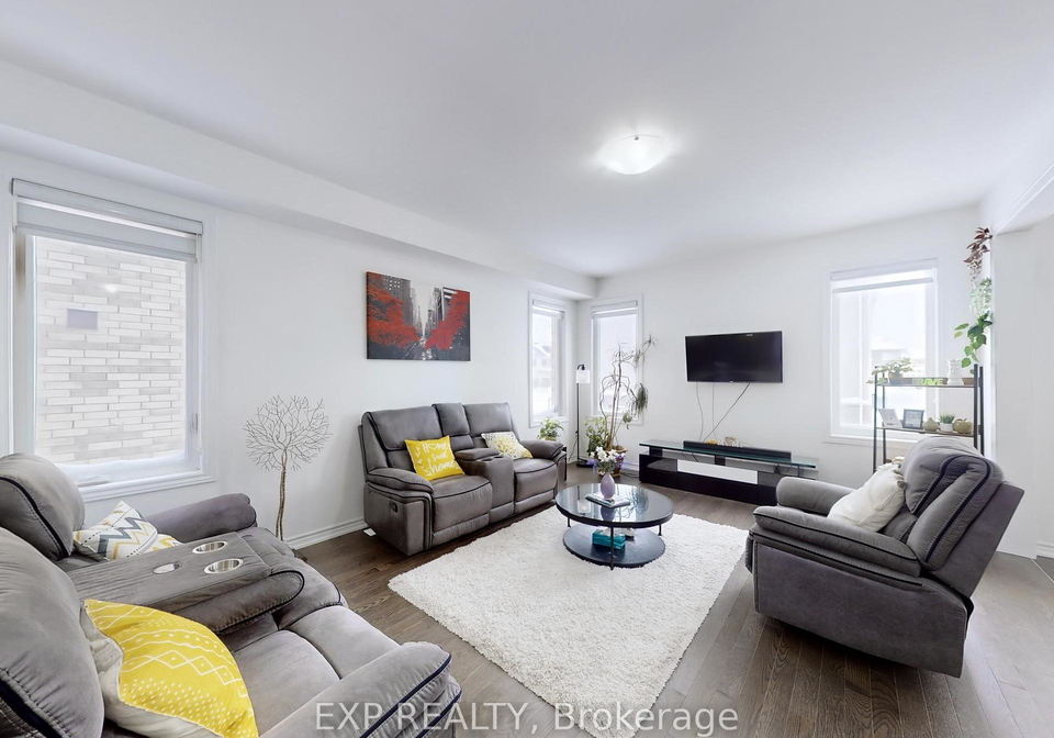 32-doc-lougheed-avenue-southgate-ontario-x12377829