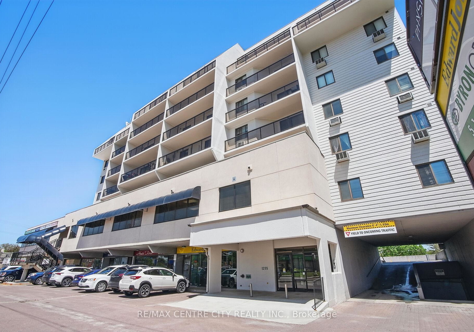 1255-commissioners-road-w-london-south-ontario-x12377931