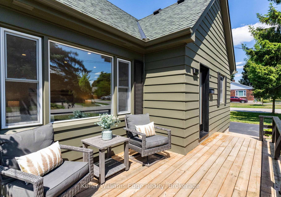 44-grove-crescent-brantford-ontario-x12377941
