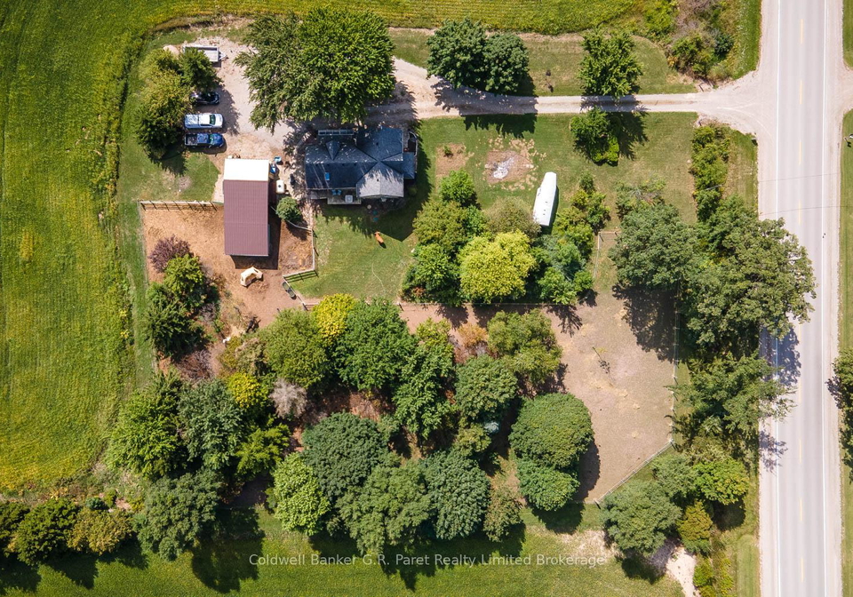 69830-grand-bend-line-south-huron-ontario-x12378147