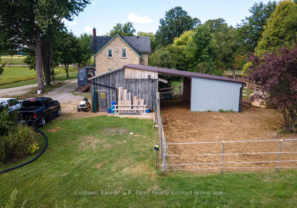 69830-grand-bend-line-south-huron-ontario-x12378147