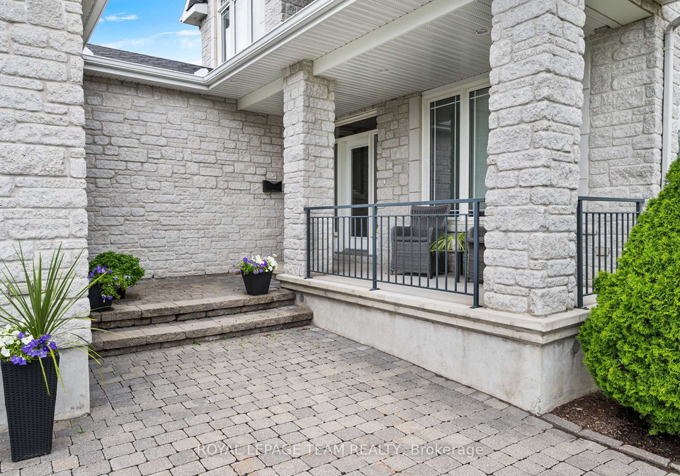 49-savuto-way-ottawa-ontario-x12378253