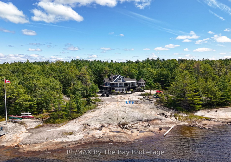 19980-shore-georgian-bay-ontario-x12378551