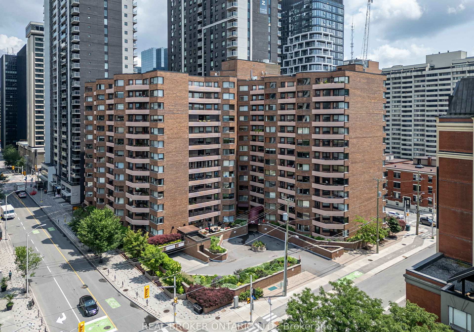 151-bay-street-ottawa-ontario-x12378596
