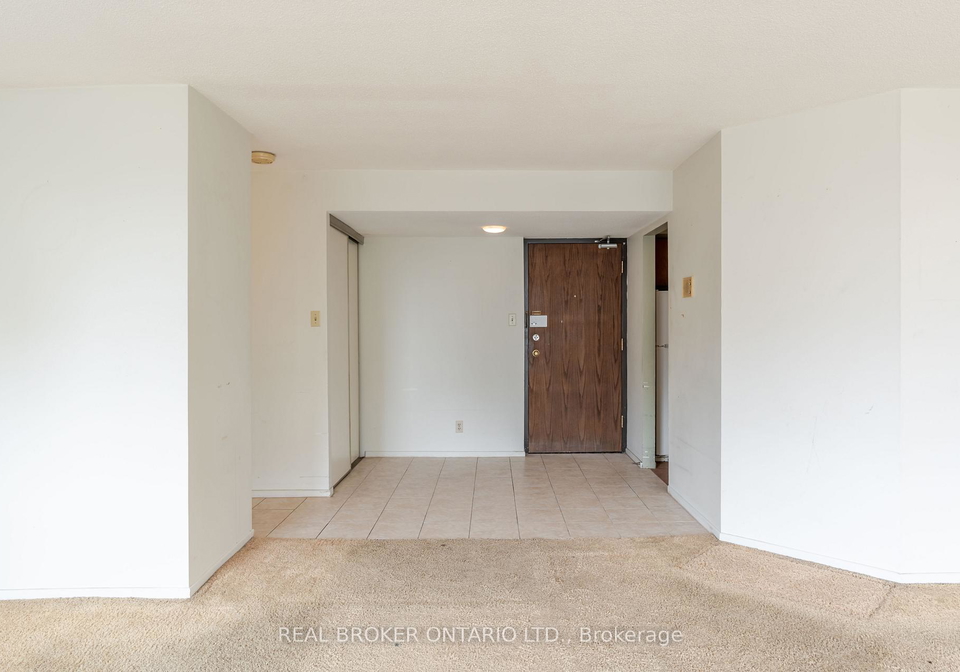 151-bay-street-ottawa-ontario-x12378596