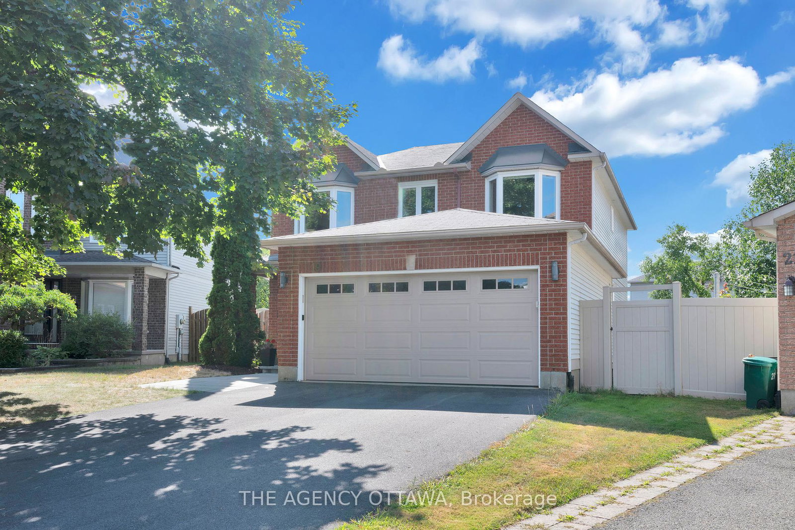 19-forestglade-crescent-ottawa-ontario-x12378819