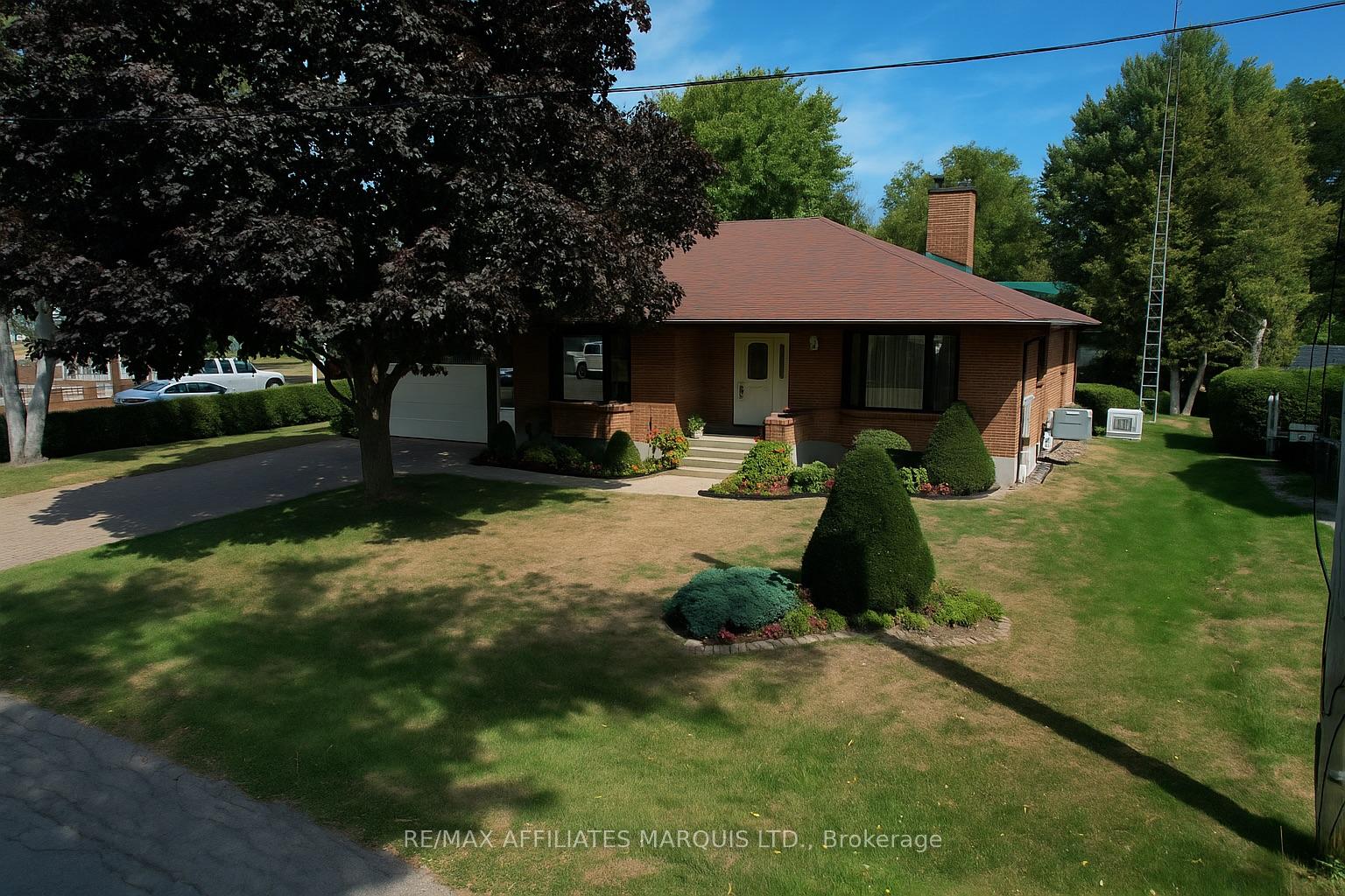 5701-cherry-street-south-dundas-ontario-x12378856