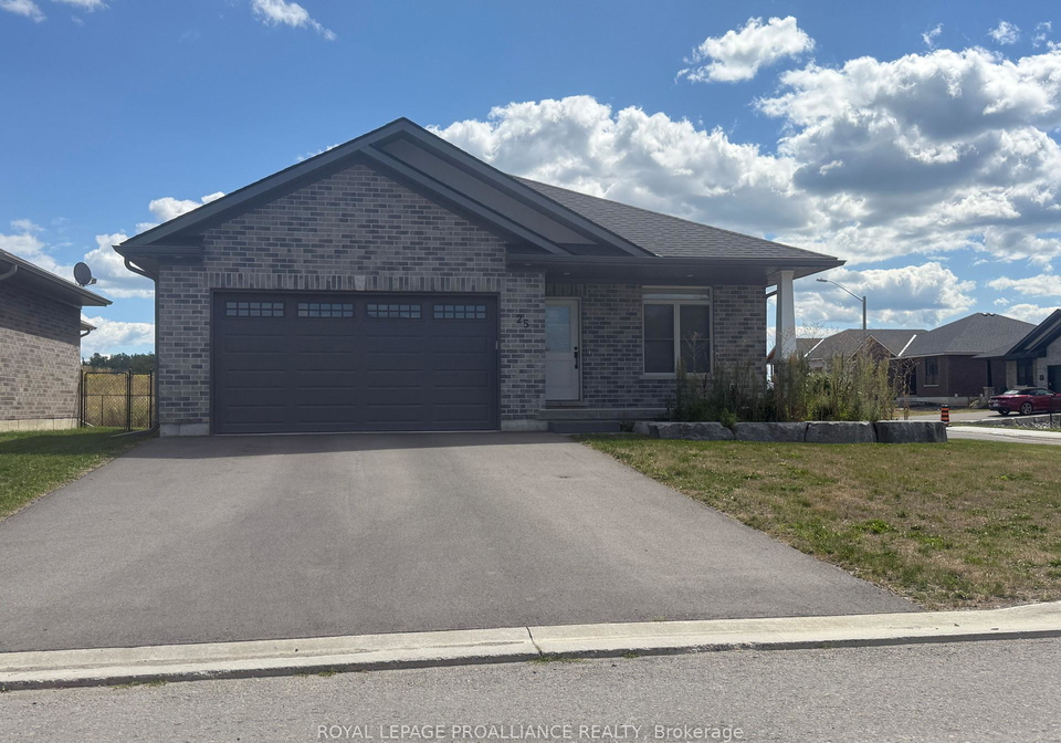 25-aberdeen-street-stirling-rawdon-ontario-x12378898