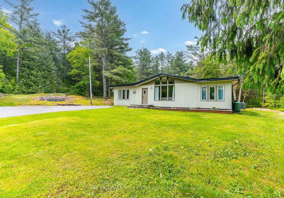 4001-county-121-road-kawartha-lakes-ontario-x12378979