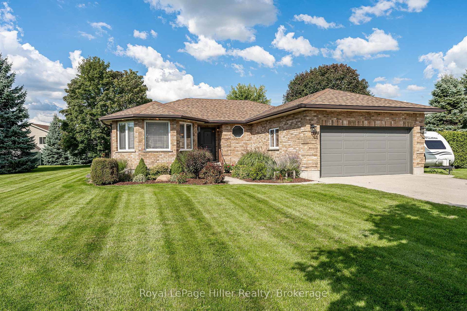 177-blenheim-court-west-perth-ontario-x12379124