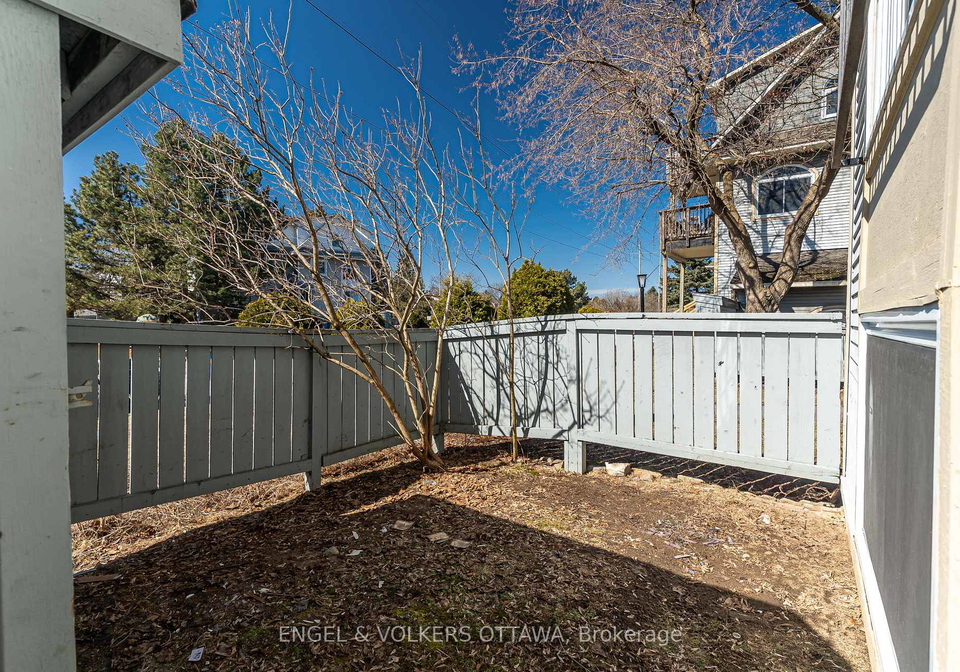 1504-tanguay-court-kanata-ontario-x12379159