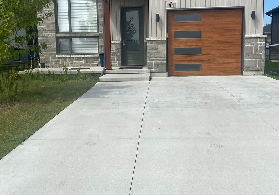 84-arrowhead-lane-chatham-kent-ontario-x12379180