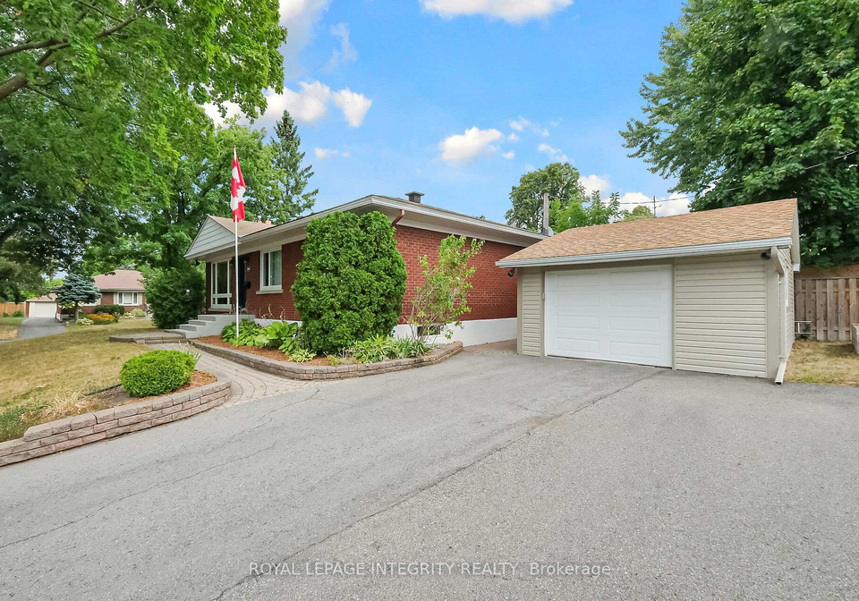 840-cork-street-ottawa-ontario-x12379352