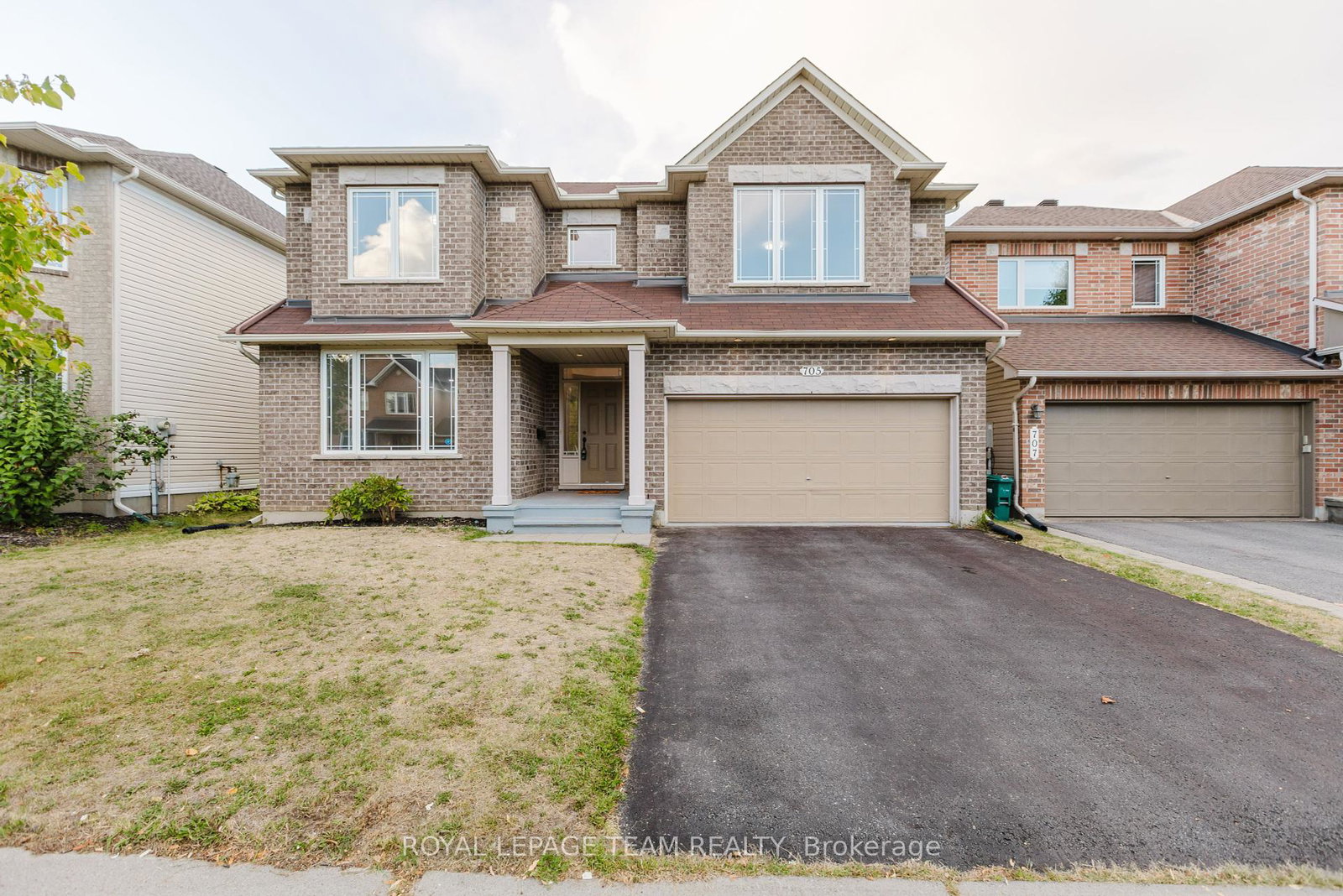 705-clearbrook-drive-ottawa-ontario-x12379410