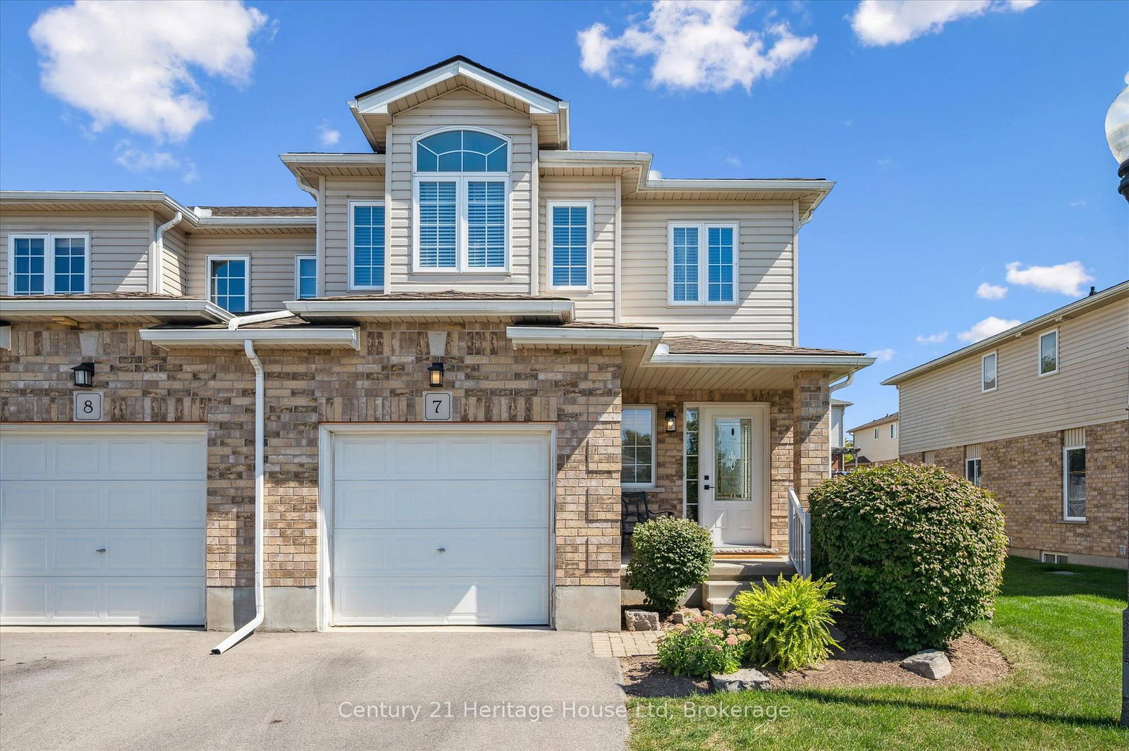 20-shackleton-drive-guelph-ontario-x12379680