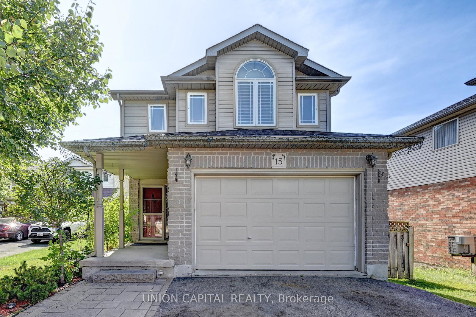 15-wisteria-court-kitchener-ontario-x12379707