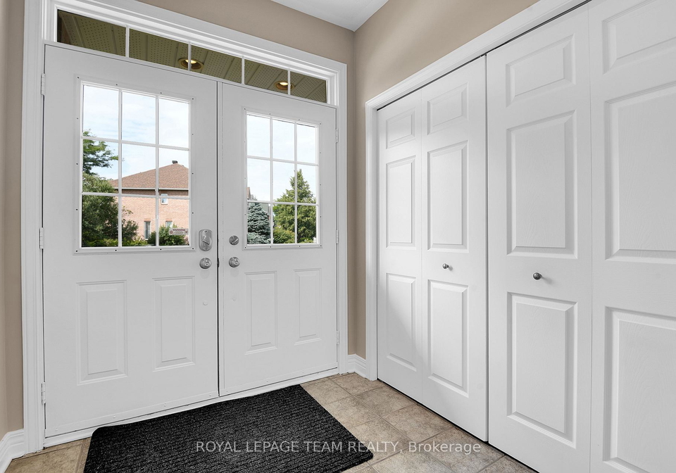 33-northgate-street-s-ottawa-ontario-x12379786